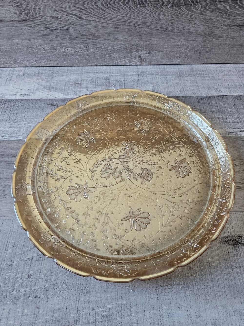 Carnival Glass Round Glass Tray Leaves Flower Design Irridescent Vintage l3.5"